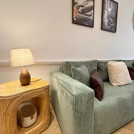 Duboeuf - 1 Bedroom - Old *